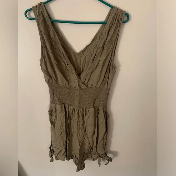 ARMY GREEN ROMPER - Picture 1 of 1